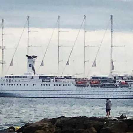 Front Apartment-1st Line * Marbella