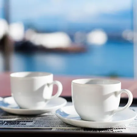 Front Apartment-1st Line Daire *