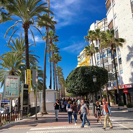 Apartament Front Apartment-1st Line Marbella